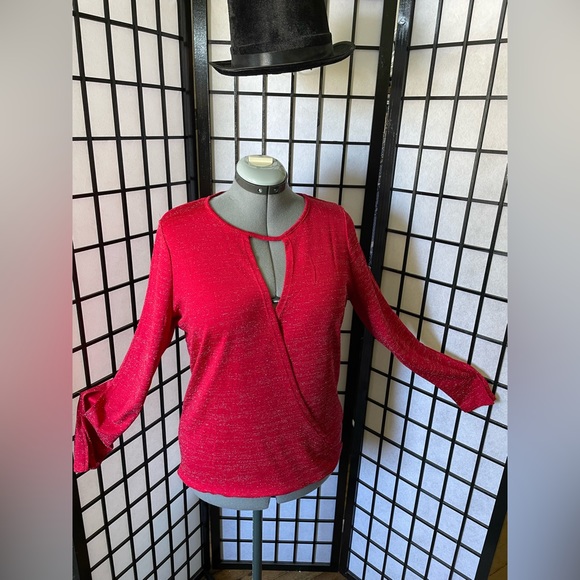 Vintage Sloane & Sadie Sparkle crossover peakaboo sleeve blouse - Picture 2 of 11